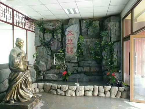 室内丝瓜污污视频APP假山
